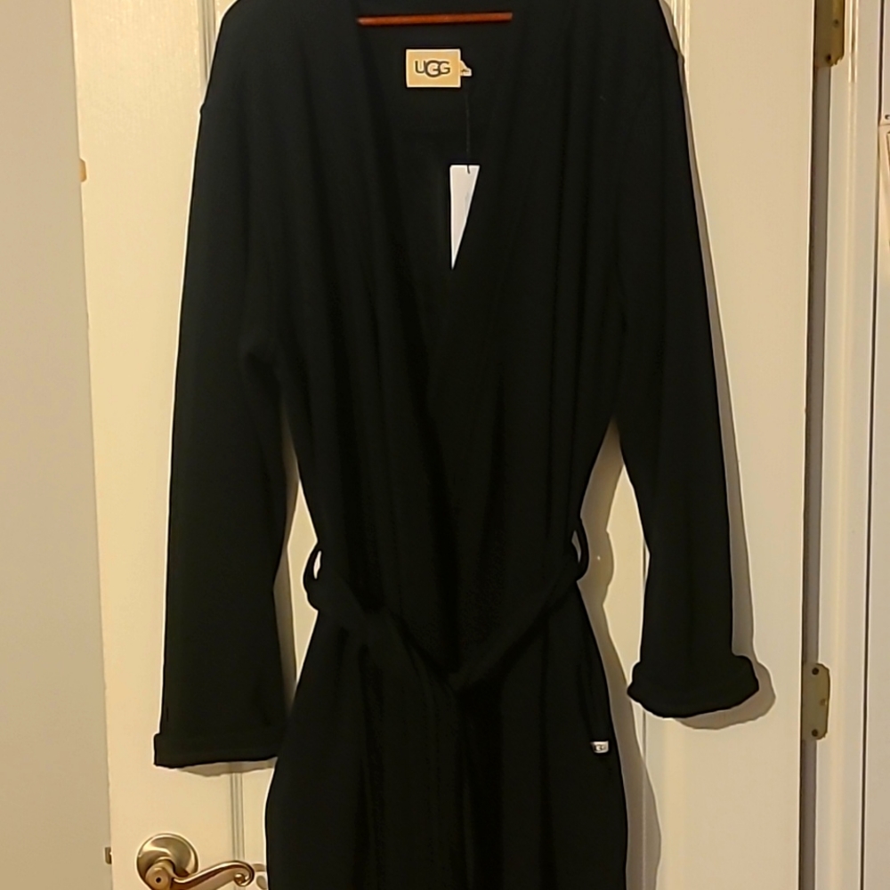 Ugg bathrobe